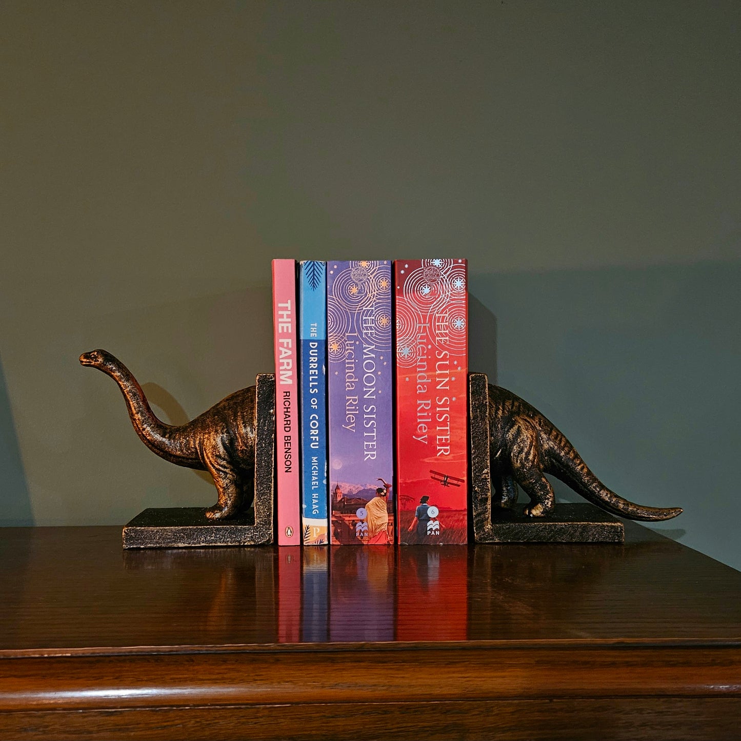 Dinosaur Bookends