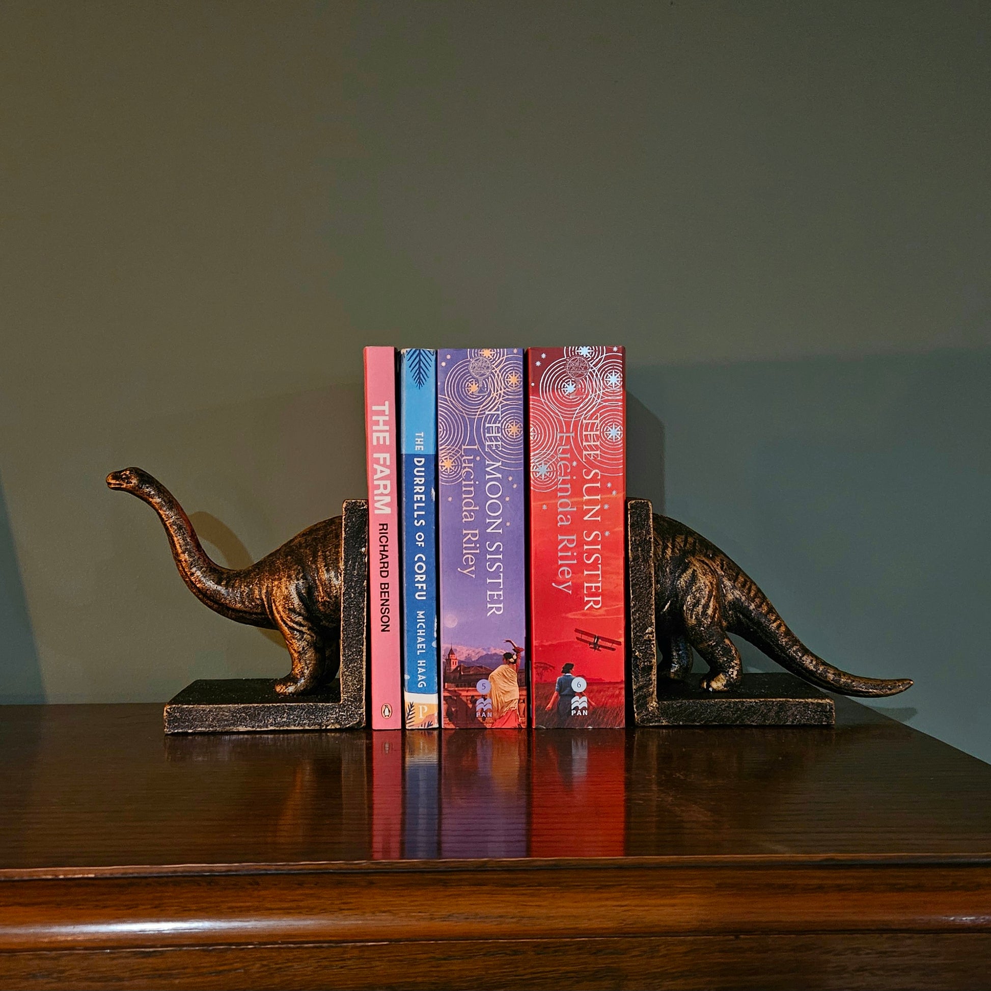 Dinosaur Bookends